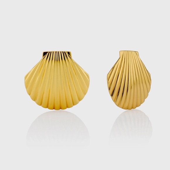 18K Gold Plated Shell Earrings*Golden Shell*Waterproof Old Money Minimalist*JD - Picture 4 of 6